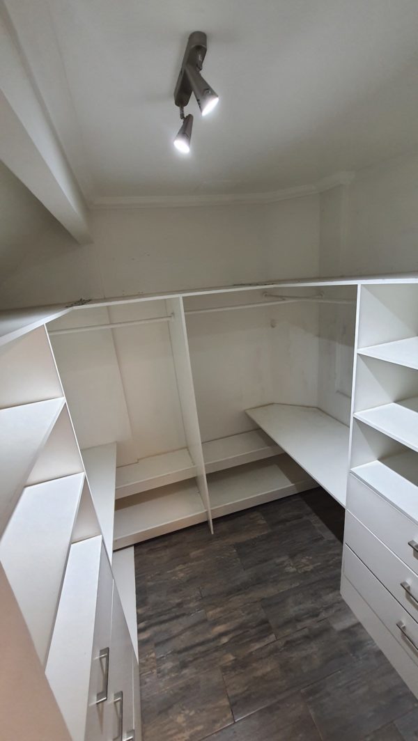 Arriendo - Casa San Enrique - Imagen 4