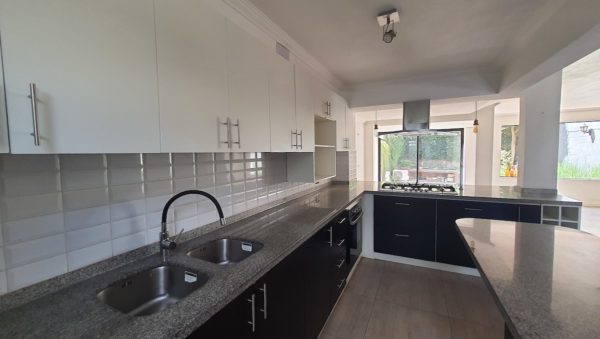Arriendo - Casa San Enrique - Imagen 12